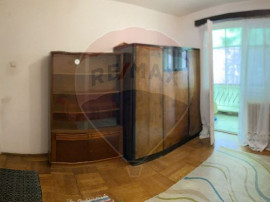 Apartament cu 2 camere ultracentral pe Romani