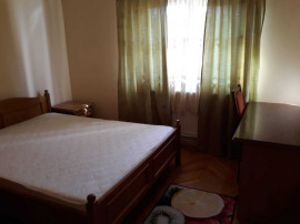 Apartament cu 2 camere, Tolstoi