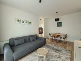 Apartament 3 camere, zona Park Lake, Suprafata utila: 77 m²