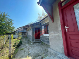 Casa de vanzare in comuna Dranic