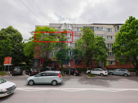 Apartament cu 2 camere de vânzare, Bulevardul Dacia