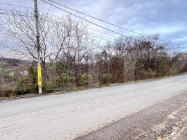 Teren, 1200mp, strada principala Barnova