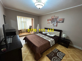 - Apartament 3 camere confort 1 Dorobantilor, etaj 2/4, Mobi