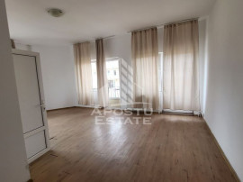 Locatie pentru muncitori,20 de apartamente cu o camera si...