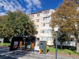 Cota de 3/16 din apartament 3 camere, Loc. Slobozia, Jud....