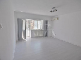 2 Camere Decomandat Zona Decebal