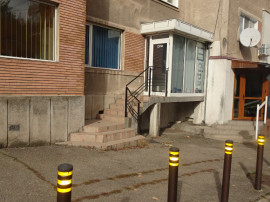 Vand spatiu comercial in Deva, zona ultracentrala ( I. Creanga), 70 mp