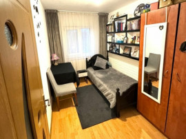 Apartament Cu 4 Camere Decomandate - etaj 2 Zona Burdujeni