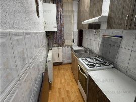Apartament 2 camere, semidecomandat - zona Florilor/Magnoliei.