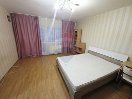 Apartament cu 1 camere de v&acirc;nzare Zona Carpați, Piatra Neamț