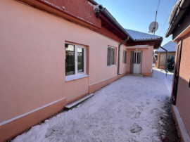 Casa de vanzare, situata in KM 5 - Constanta
