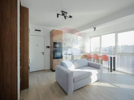 Apartament de &icirc;nchiriat cu 2 camere și parcare, ultrace...