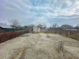 Mihăilești - teren &icirc;mprejmuit 401mp, cu puț, COMISION 0