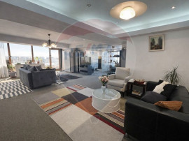 Penthouse exclusivist cu vedere panoramică &ndash; Zona Arme...