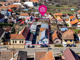 Două fronturi stradale, 1.358 mp teren, Aradul Nou