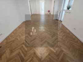 Inchiriere apartament / spatiu comercial 117mp Piata Unirii