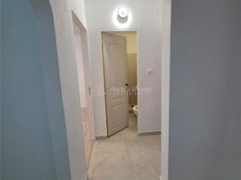 POSIBILITATE RATE- 3 camere, renovat complet, etaj 4, Micro