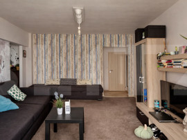 Apartament 3 camere, 110 mp, zona Micalaca - malul Mureșulu