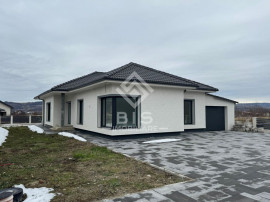 Casă parter &ndash; 166 mp construiți &ndash; teren 636 mp