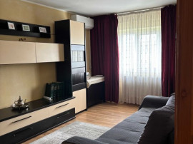 Apartament 3 camere decomandat, mobilat utilat Micro 17 E...