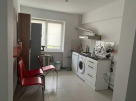 Apartament 2 camere zona Piata Ovidiu