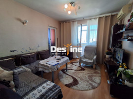 Apartament 3 camere, semidecomandat, Alexandru Cel Bun, 89.