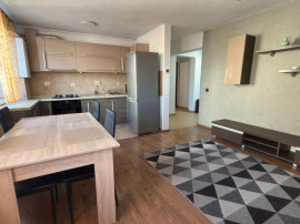 Apartament 3 camere zona Sub Cetate