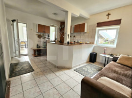 Casa Individuala 200mp utili, 1000mp teren