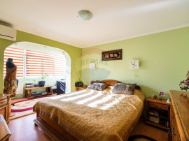 Apartament cu 3 camere de v&acirc;nzare &icirc;n Centrul orașului ...