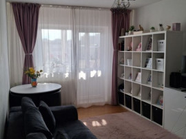 Apartament 3 camere decomandat, Scriitorilor ,2 balcoane,16