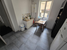 Pache Protopopescu, camera 10 mp,pretabil salon Manichiura