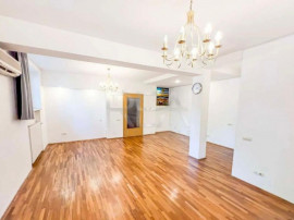 Apartament 5 camere de vanzare demisol Aviatorilor- investit