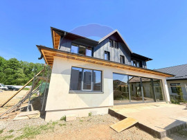 Casă individuală de v&acirc;nzare | 4 camere | Balotești | ...