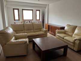 Apartament cu 3 camere Blv Libertatii