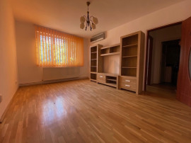 Apartament 3 camere - centrala proprie - Chibrit