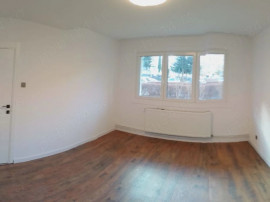 Apartament 2 camere, semidecomandat - zona Astra