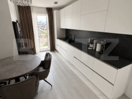 Penthouse de vanzare, 165 mp, terasă circulară de 85 mp