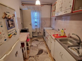 GIROCULUI - 3 CAMERE - ETAJ 3 - CENTRALA PROPRIE - CLIMA