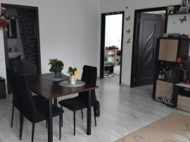 Apartament 2 camere 56mp+balcon 4mp zona Vivo
