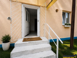 Spatiu comercial, cu potential investitional servicii, Ciu