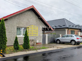 Casă singur &icirc;n curte &ndash; S&acirc;ntana de Mureș &ndash; Str. Pr...