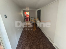 Casă de v&acirc;nzare &ndash; Constructorilor | 5 camere | 110 mp...