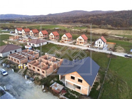 Casa in Talmaciu, individuala - verde, 100% independenta ene