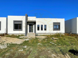 Casa parter 4 camere Bascov
