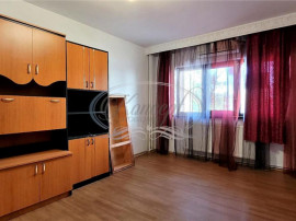 Apartament cu 3 camere, Str Aurel Vlaicu