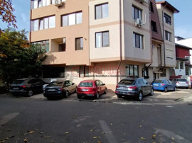 Apartament 2 camere - metrou Aparatorii Patriei - strada