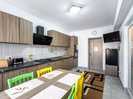 BLOC NOU. Apartament cu 3 camere, zona Romanilor