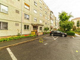 Apartament 3 camere în cartier Aurel Vlaicu