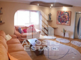 Apartament cu 2 camere ,semidecomandat , in zona Micalaca