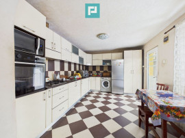 Casa 7 camere in Gradiste